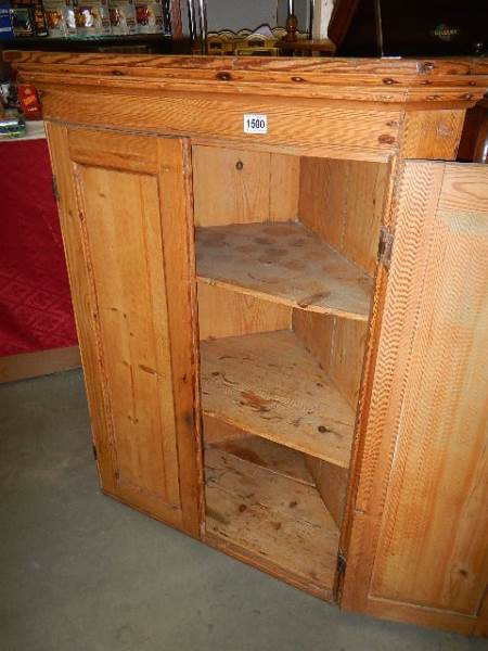 An old pine four door cupboard. Collect only. - Image 2 of 2