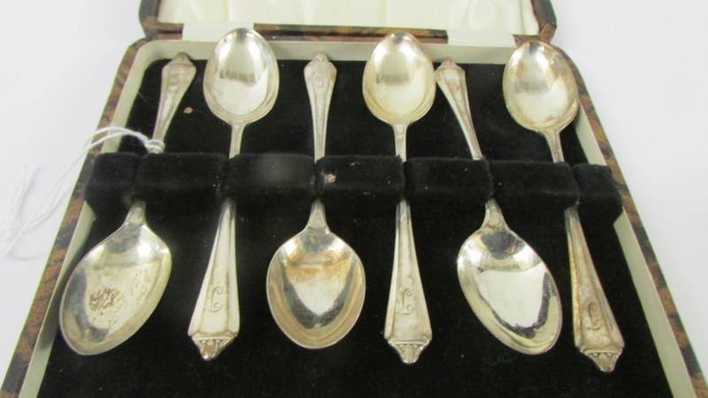 A cased set of six silver teaspoons. - Image 2 of 3