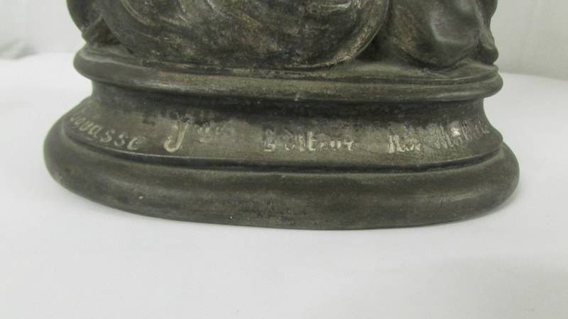 A French spelter figure of the Madonna and child. - Image 4 of 4