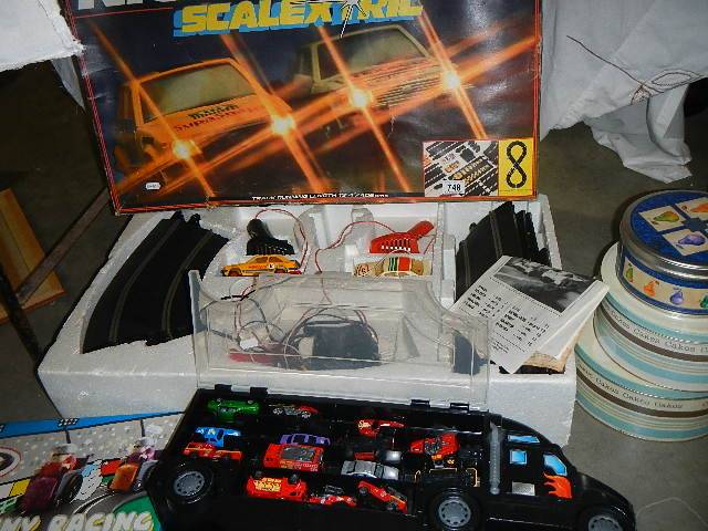 A Scalextric 'Night Stages' set and two other items. (Collect only). - Image 2 of 5