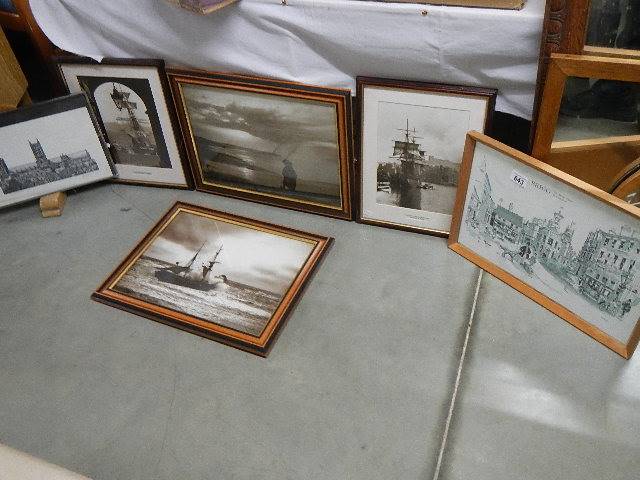 A mixed lot of framed prints. (Collect only).