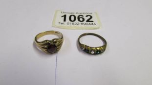 Two 9ct gold rings, soze M half and size O.