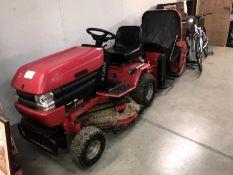 A Westwood S1300 ride on tractor lawn mower *Collect Only*