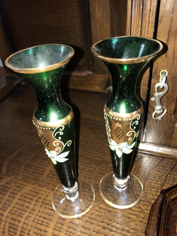 Pair of continental green glass vases with gold decoration and amber glass dressing table set - Image 3 of 3