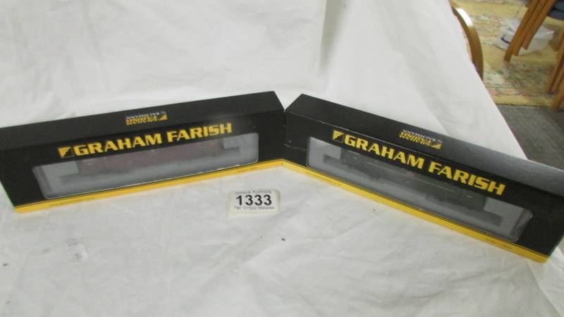 Two Graham Farish: 371-602A, 371-600A class 42, N gauge locomotives.