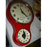 A retro style kitchen clock/timer.