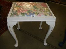 A Queen Anne leg dressing table stool. (Collect only).