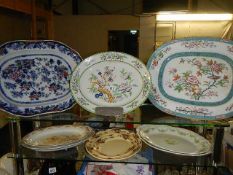 A mixed lot of meat platters and plates (collect only)