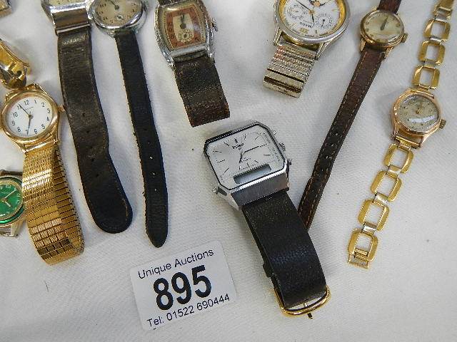 A mixed lot of vintage and other watches. - Image 3 of 3