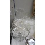 A mixed lot of glass bowls/plates etc., (Collect only)