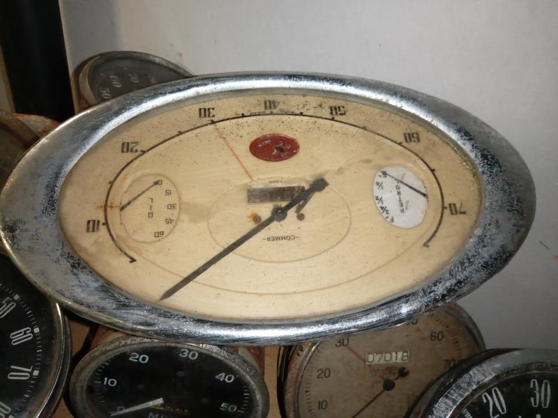 A good lot of rare complete speedometers, COLLECT ONLY - Image 2 of 5