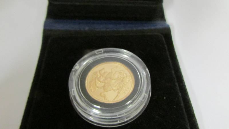 A 1977 gold sovereign, - Image 2 of 2