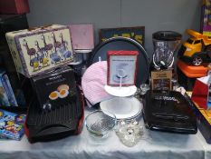 A quantity of kitchenware including smoothie maker, cake stand, oven gloves, etc COLLECT ONLY