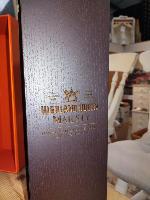 A sealed bottle of Highland Queen Majesty 21 year old Scotch whisky - Image 4 of 10