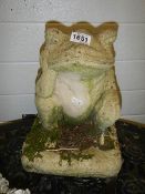 A garden frog ornament, COLLECT ONLY.