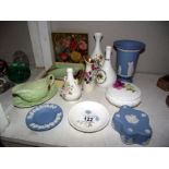 Miscellaneous vintage pottery including Wedgwood, Carlton Ware etc