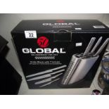 A boxed Global 30th anniversary 1985-201 knife block with 7 knives (new)