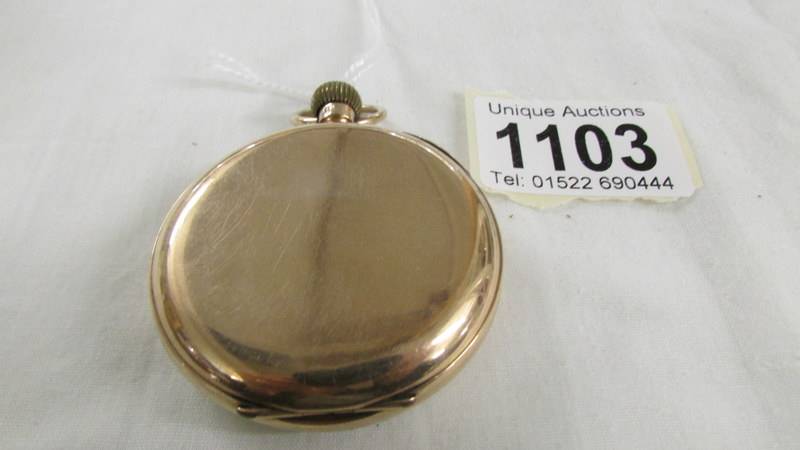 A 9ct gold pocket watch, in working order. - Image 2 of 4