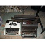 2 vintage typewriters, a Remington and an Olivetti (no cases for either)