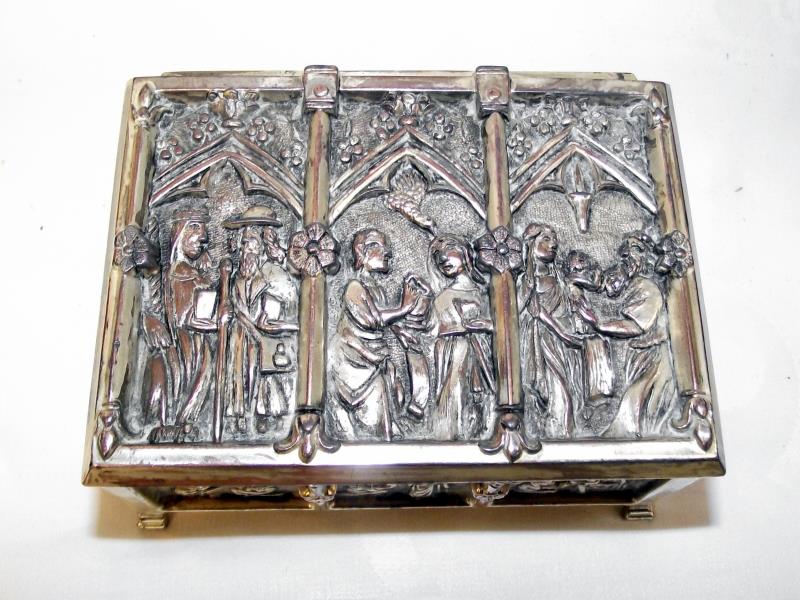 An unusual embossed silver plate box with church design patterns on all sides - Image 2 of 3