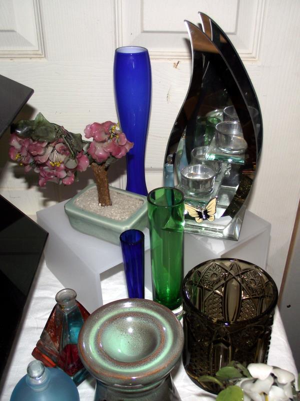 A mixed lot of candle holders, vases etc - Image 2 of 2