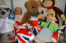 A mixed lot of soft toys,.