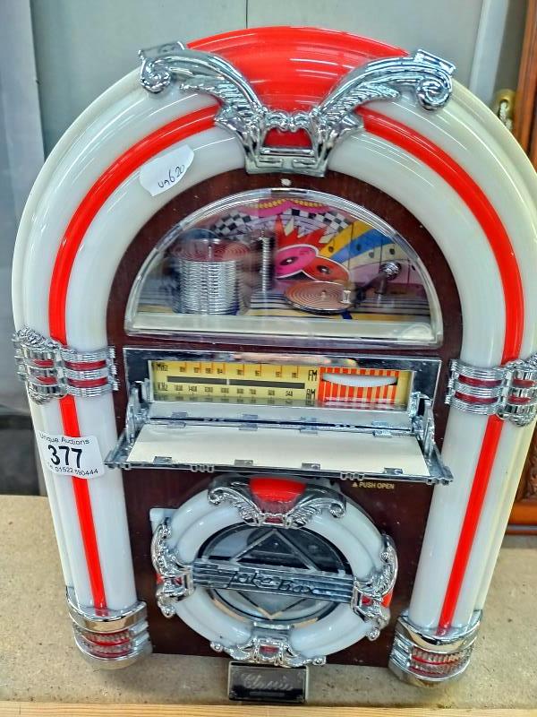A jukebox radio/CD player, in working order. COLLECT ONLY. - Image 2 of 2