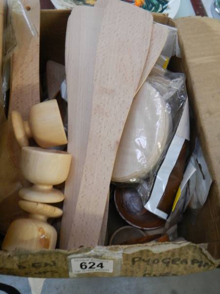 A box of assorted new wooden items. - Image 2 of 2