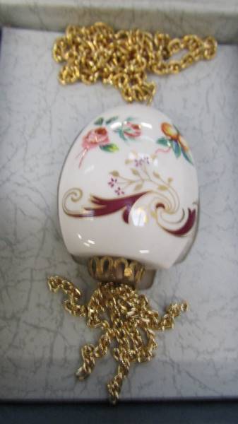 A Lord Nelson pottery pomander and a Minton pill box. - Image 2 of 5
