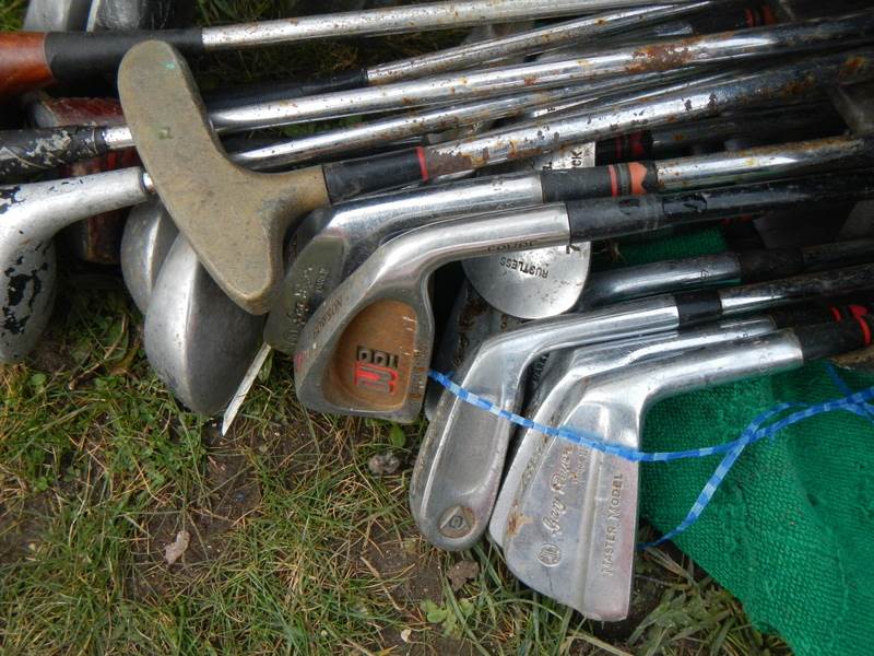 A quantity of golf clubs, COLLECT ONLY. - Image 3 of 3