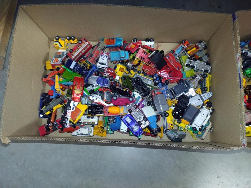 2 large boxes of mixed die cast including Matchbox & Hot Wheels etc. - Image 2 of 3