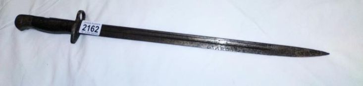 A standard English WW1 bayonet COLLECT ONLY