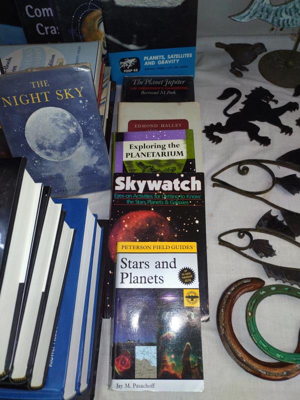 A good selection of reference books on Astronomy - Image 5 of 6