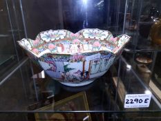 A Chinese bowl, marked 'YT decorated in Hong Kong'. 24cm x 11cm. A/F
