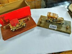 Rare to find boxed Lesney veteran Car gifts pen stand and one other.