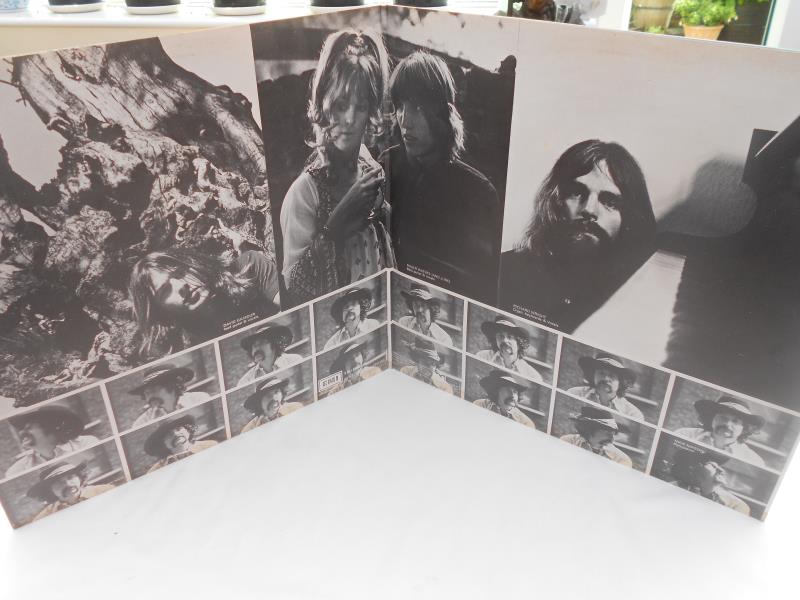 Pink Floyd ? Ummagumma UK Double LP SHDW 1 /2 SHDW 1 A-3 B-4 and 2 A-3 A-4 NM Both vinyls are in - Image 5 of 12