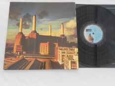 Pink Floyd ? Animals UK 1977 LP 1st press record SHVL 815 A-2U and B-2U NM The vinyl is in near mint