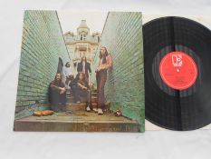 Crabby Appleton ? Crabby Appleton UK 1st press LP record 2469 004 A//1 and B//1 EX The vinyl is in