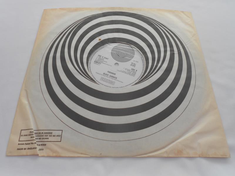 Black Sabbath ? Paranoid 1971 UK 1st press LP Vertigo swirl 6360011 1Y-1 and 2Y- 1 VG+ The vinyl - Image 11 of 11