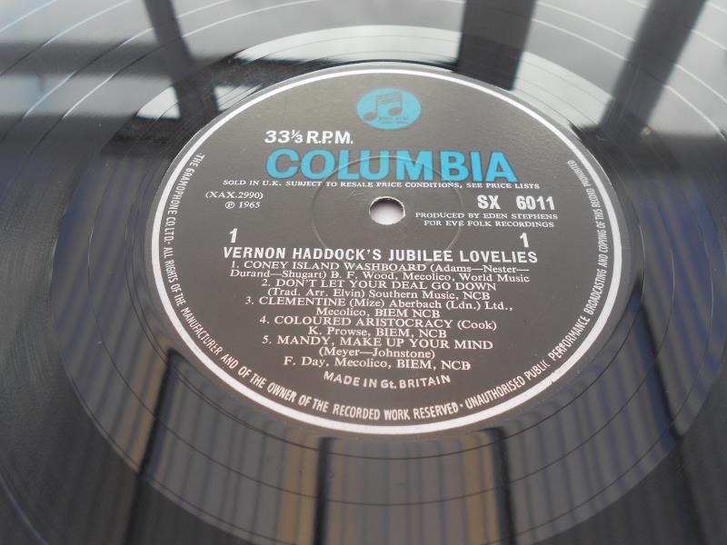 Vernon Haddock?s Jubilee Lovelies UK 1st press SX 6011 XAX 2990-1 and 2991-1 VG The vinyl is in very - Image 7 of 10