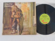 Jethro Tull ? Aqualung UK LP record CHR 1044 A-1U and B-3U EX+ The vinyl is in EX+ condition and has