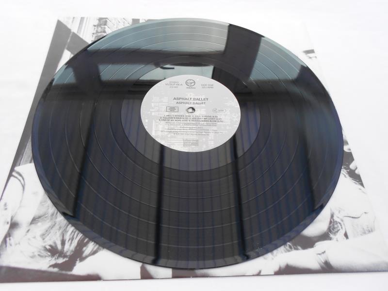 Asphalt Ballet - Asphalt Ballet UK LP Record VUSLP 44 A-1C and B-1C NM The vinyl is in near ment - Image 7 of 11