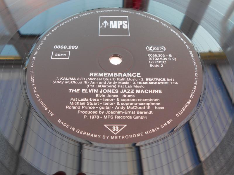 The Elvin Jones Jazz Machine- Remembrance German 1st press LP 0068.203 S-1 & S-2 NM The vinyl is - Image 8 of 10