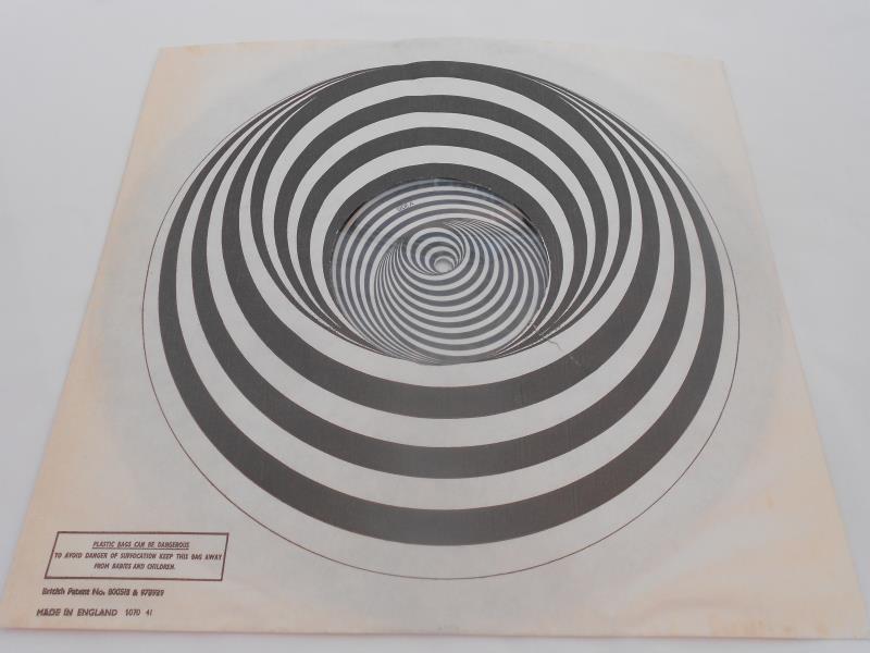 Gentle Giant ? Gentle Giant. UK 1st press Record LP Vertigo Swirl. 6360020 1Y-1 and 2Y-1 NM The - Image 11 of 11