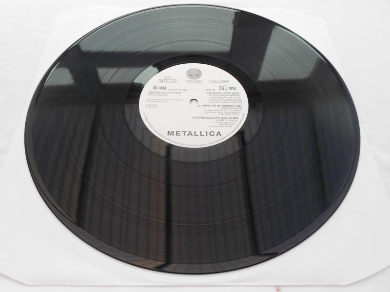 Metallica ? Nothing Else Matters UK 12? record METAL 1012 A-1 and B-1 SNA Logo NM The vinyl is in - Image 7 of 10