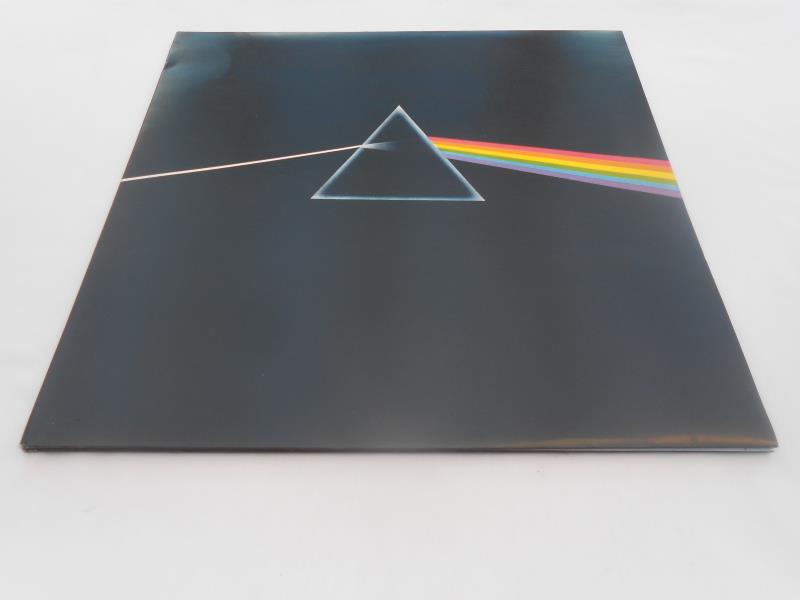 Pink Floyd ? Dark Side of the Moon. UK 1973 LP record SHVL 804 A-11 and B-10 N/M The vinyl is in - Image 2 of 11