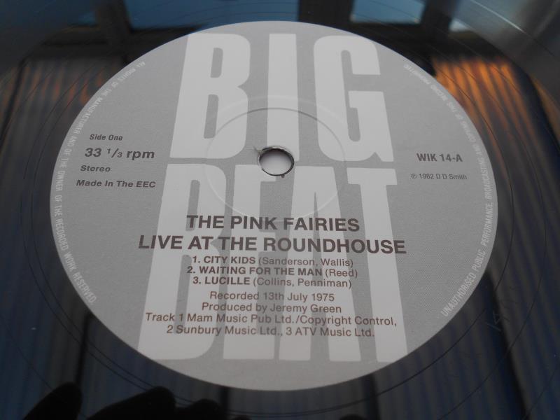 Pink Fairies.- Live at the Roundhouse 1975 LP Big Beat WIK 14 B-3993 A-2 and B-2 N/M The vinyl is in - Image 6 of 9