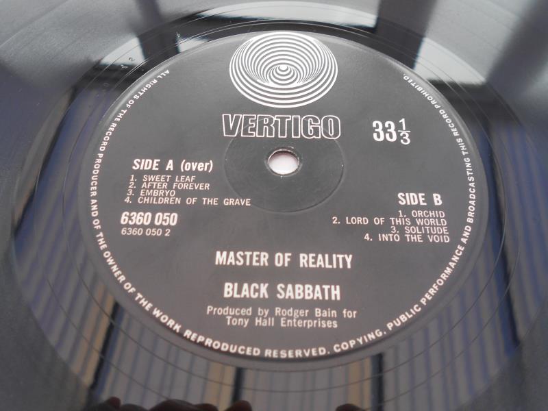 Black Sabbath ? Master of Reality UK 1st press vertigo swirl LP 6360 050 1Y-1 and 2Y-1 EX+ The vinyl