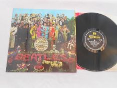 The Beatles Sgt Peppers Lonely Heats club band UK LP Record 1st press PMC 7027 XEX 637-1 XEX 638-