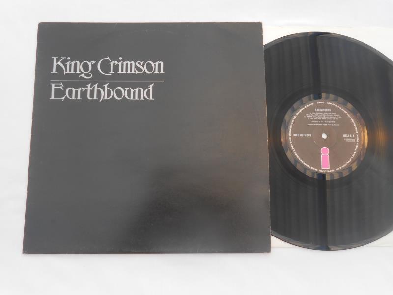 King Crimson ? Earthbound. UK record LP Help 6 A-3U and B-1U N/M The vinyl is in near mint condition